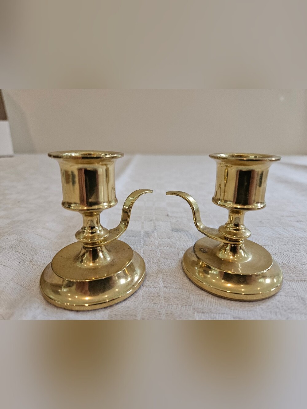 Partylite Lacquered Brass Taper Candle Holder With Handle Set Of 2